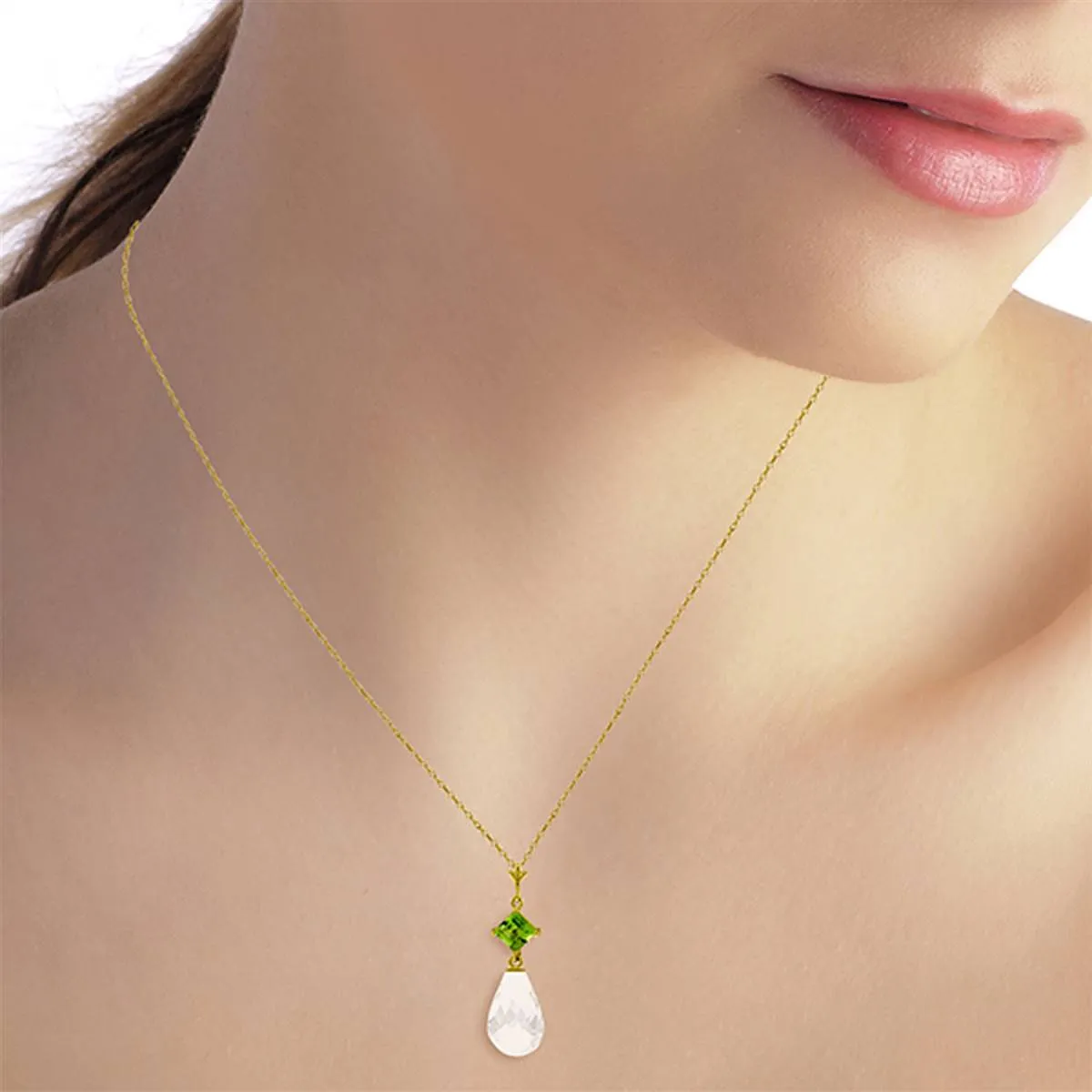 5.5 Carat 14K Solid Yellow Gold Necklace Peridot White Topaz