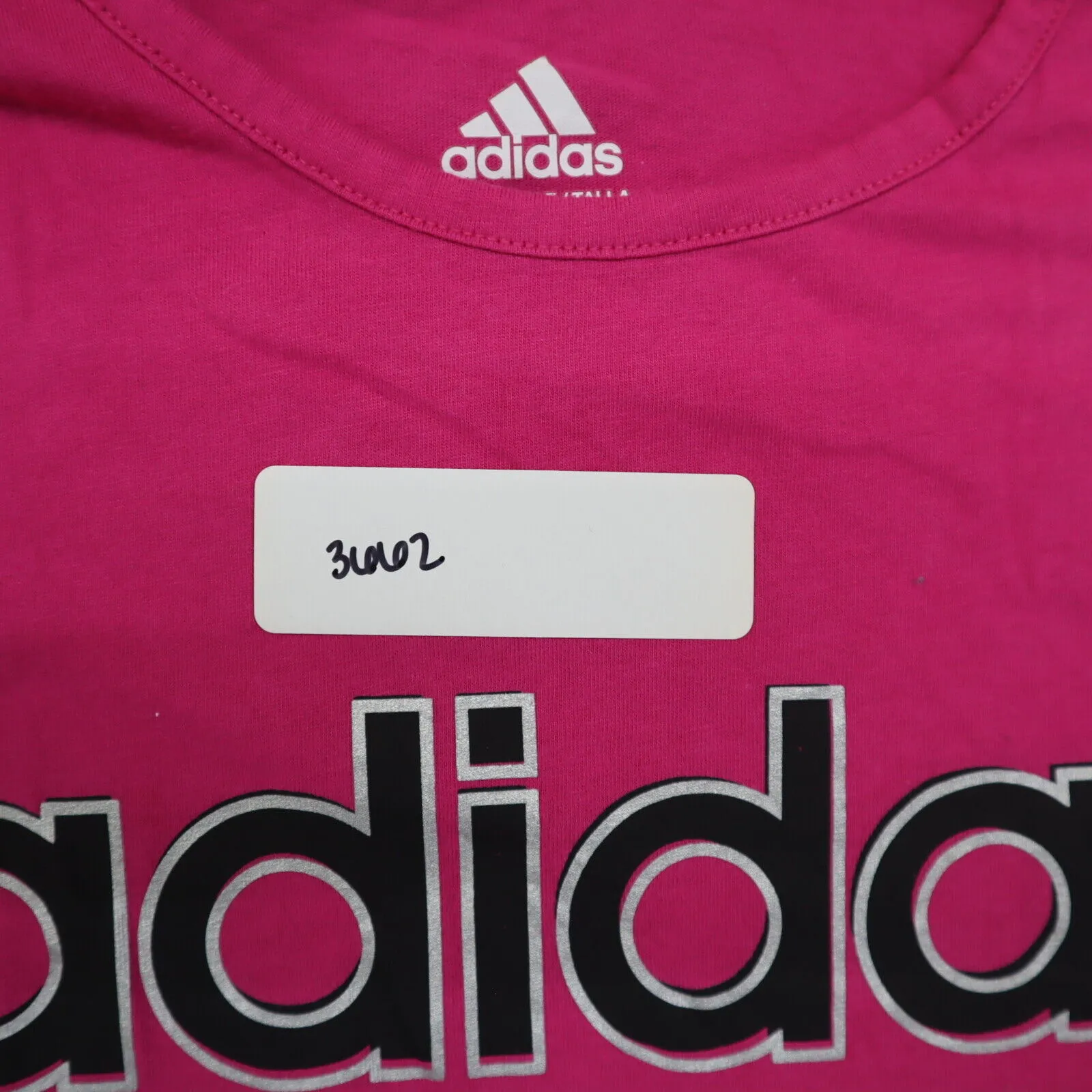 Adidas Graphics T-Shirt Girls Large L Pink Short Sleeves Round Neck Sports