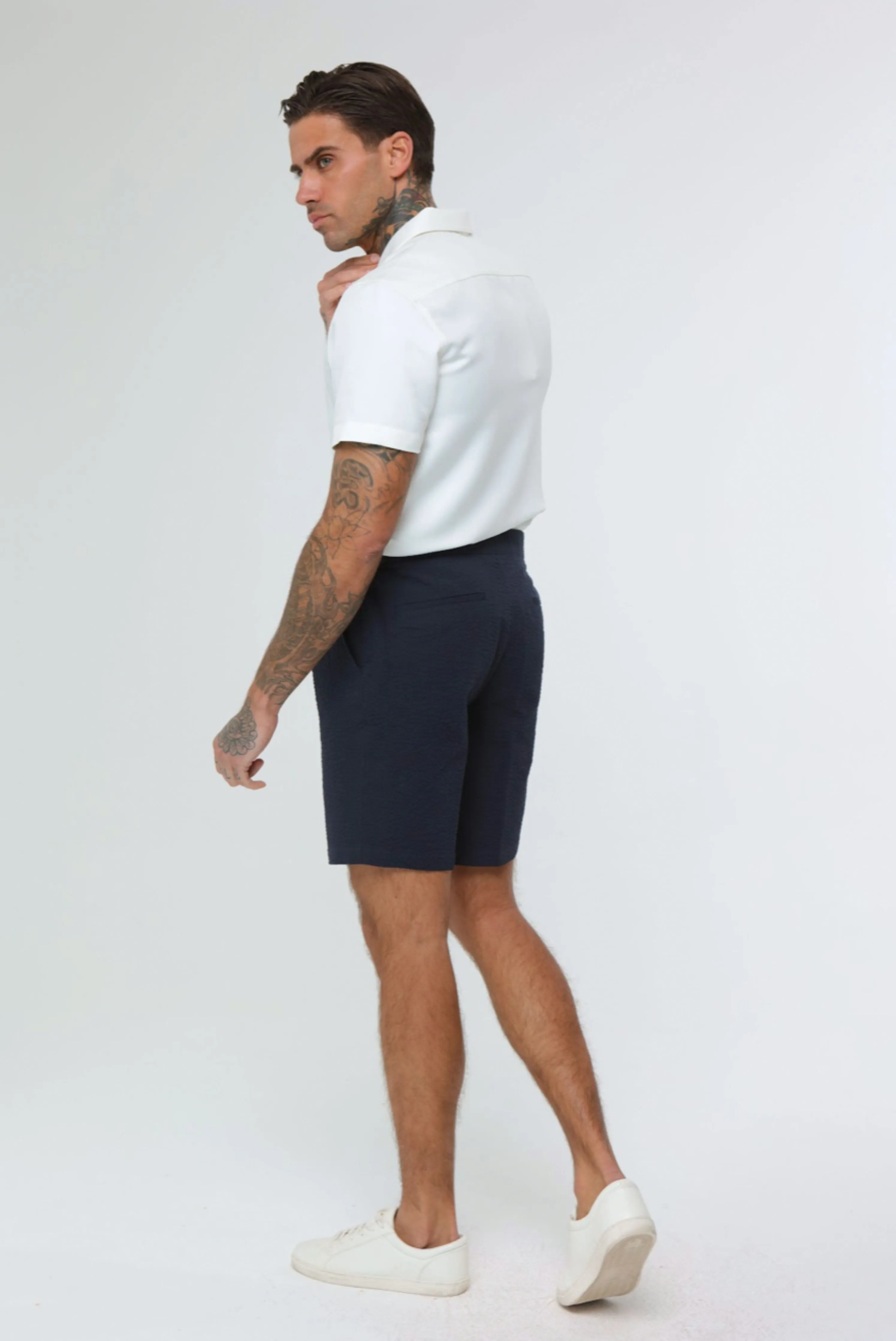 DEAKIN Cotton Linen Seersucker Shorts Navy Blue