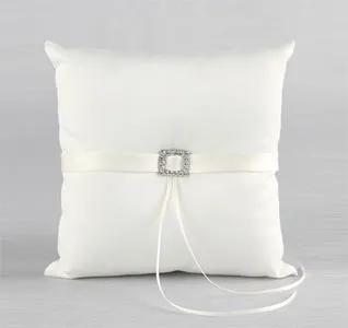 Glamour Ring Bearer Pillow