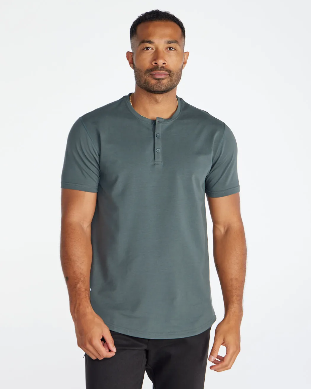 Henley Drop-Cut: LUX (Size M)