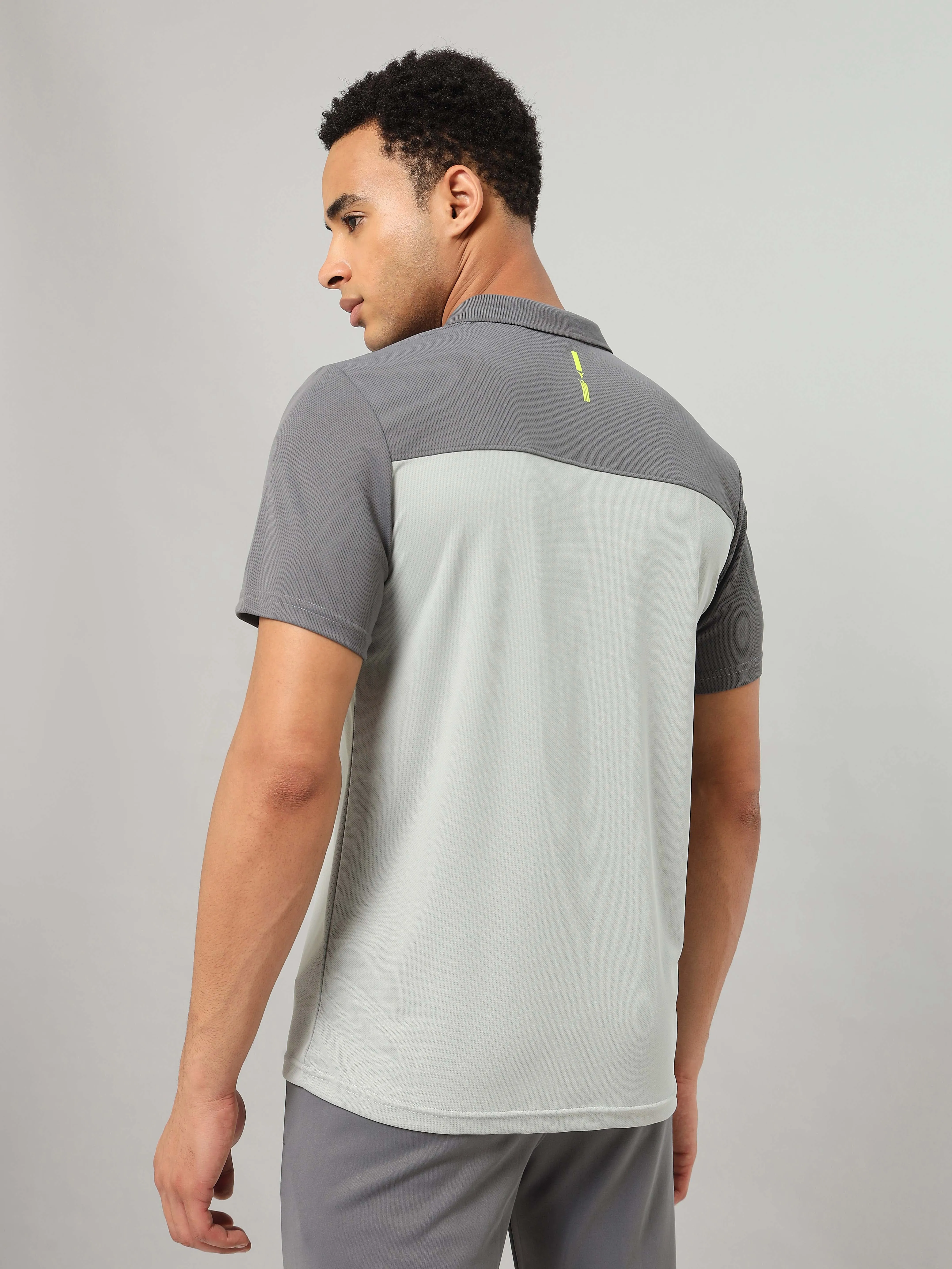 Men Colorblock Relax Fit Polo T-shirt with TECHNO COOL 