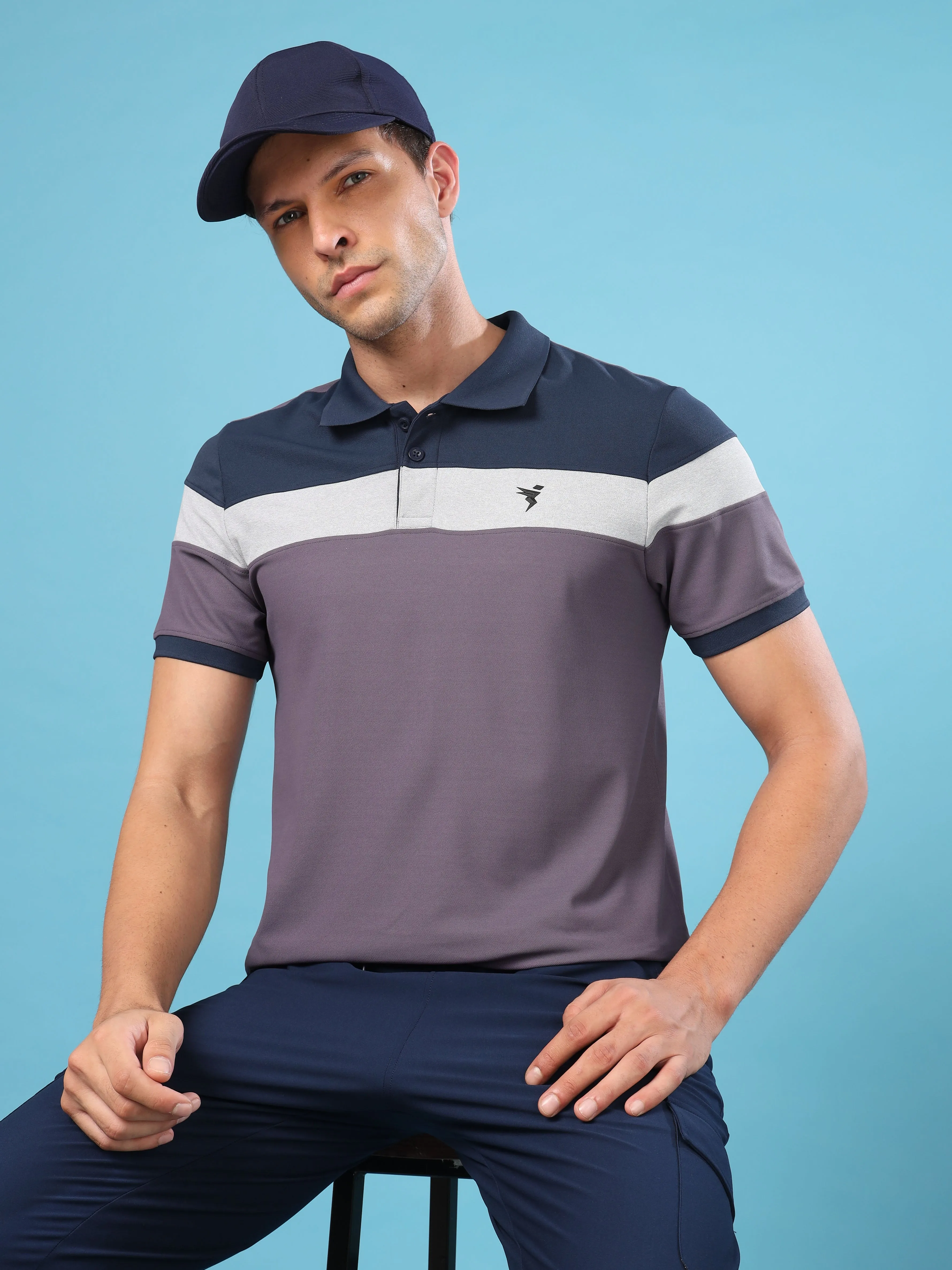 Men Colorblock Slim Fit Polo T-shirt with MATPIQ