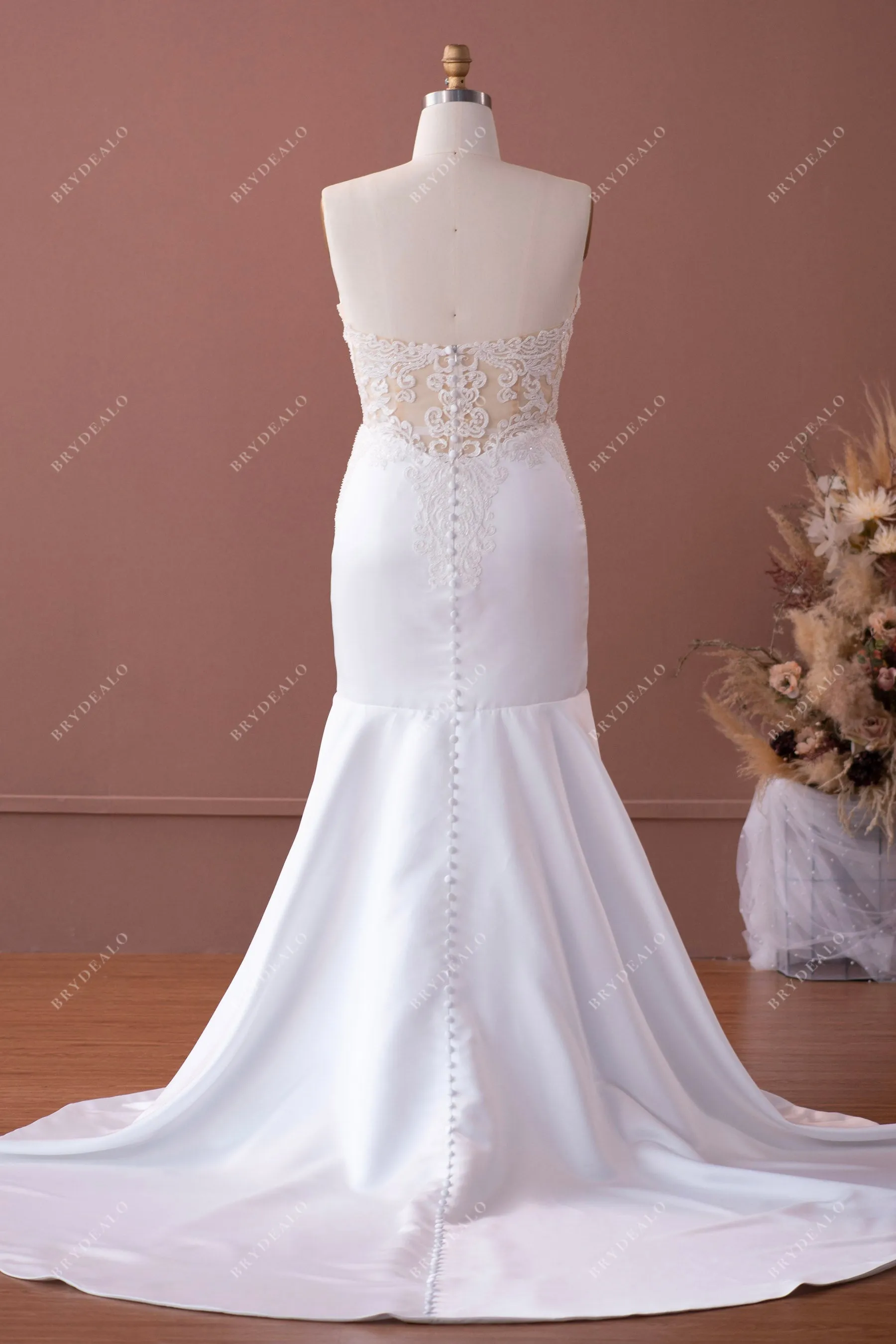 Plus Size Lace Plunging Chapel Train Mermaid Wedding Dress